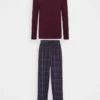 Pier One Uomo Pigiama - Bordeaux/dark Blue -Offerta Economica Pier One 06bef4272d46448cb28fb055f1c1000a