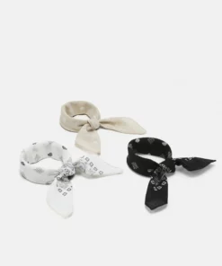 Pier One BANDANA UNISEX 3 PACK - Foulard - Black/white/beige