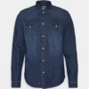 Pier One Uomo DENIM SHIRT - Camicia - Blue Denim 2 Pier One Uomo DENIM SHIRT - Camicia - Blue Denim -Offerta Economica Pier One 14816eb33aa843d586d3ae8070a120b6