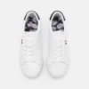Pier One UNISEX - Sneakers Basse - White 11 Pier One UNISEX - Sneakers Basse - White -Offerta Economica Pier One 16148e85635947608ceea878472f8db4