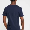 Pier One Uomo T-shirt Con Stampa - Dark Blue 9 Pier One Uomo T-shirt Con Stampa - Dark Blue -Offerta Economica Pier One 19a2263bd94d47f18f937a2078b51335