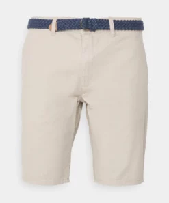 Pier One Uomo CHINOS WITH BELT - Shorts - Tan