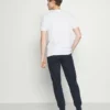 Pier One Uomo Pantaloni Sportivi - Dark Blue 11 Pier One Uomo Pantaloni Sportivi - Dark Blue -Offerta Economica Pier One 2df798c0ee314f669c5dc269c2693368