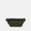Pier One UNISEX - Marsupio - Olive 1 Pier One UNISEX - Marsupio - Olive -Offerta Economica Pier One 2efd67ca41004b399e0f2a402e93b718