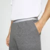Pier One Uomo LOUNGE HENLEY SHORTS - Pantaloni Del Pigiama - Mottled Dark Grey -Offerta Economica Pier One 32e86460e7ae4cad861b20cf7d59446d