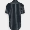 Pier One Uomo Camicia - Dark Blue 19 Pier One Uomo Camicia - Dark Blue -Offerta Economica Pier One 3657ae5c33d841fd9412ab266ca4e33b