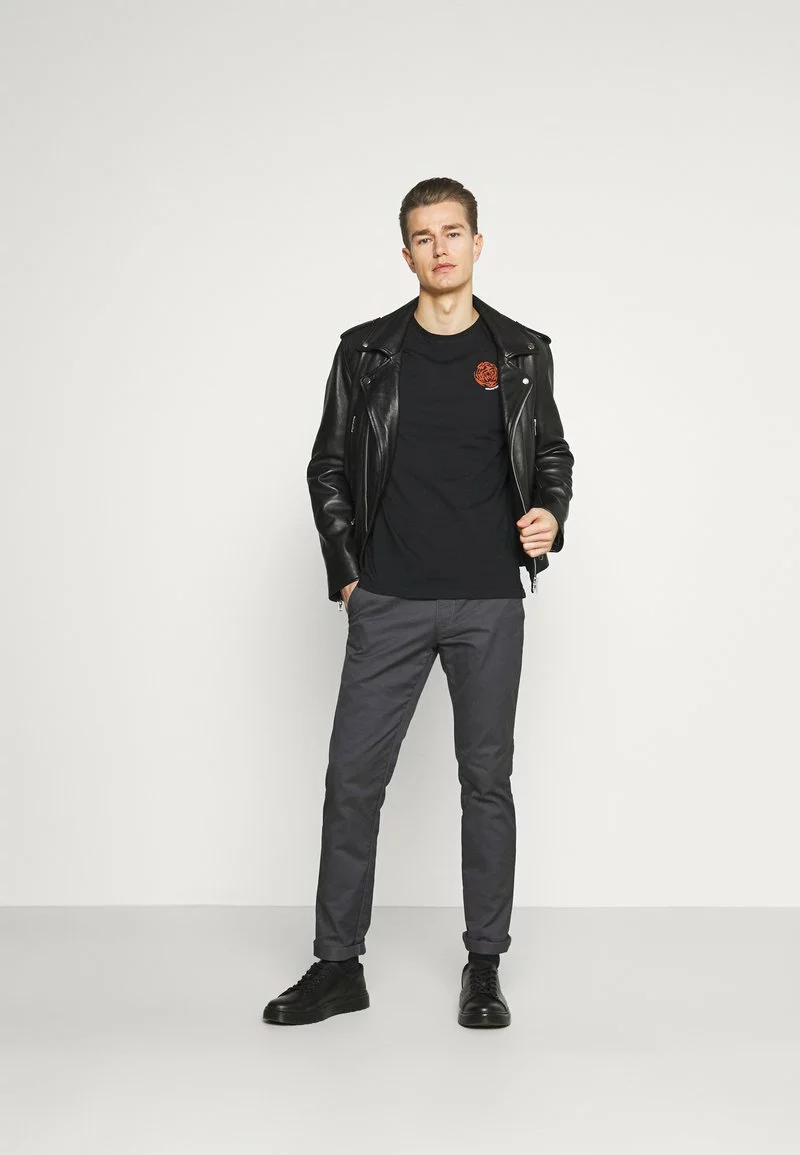 Pier One Uomo T-shirt Con Stampa - Black 4 Pier One Uomo T-shirt Con Stampa - Black - immagine 2