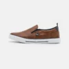 Pier One UNISEX - Sneakers Basse - Cognac