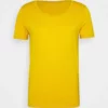 Pier One Uomo T-shirt Basic - Light Yellow 10 Pier One Uomo T-shirt Basic - Light Yellow -Offerta Economica Pier One 59518517aea742df80e038e30622505d