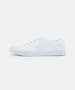 Pier One UNISEX - Sneakers Basse - White