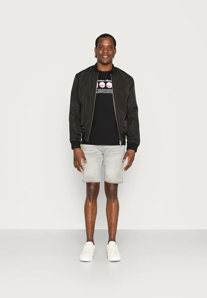 Pier One Uomo T-shirt Con Stampa - Black 4 Pier One Uomo T-shirt Con Stampa - Black - immagine 2