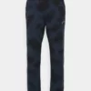 Pier One Uomo TIE DYE JOGGER - Pantaloni Sportivi - Dark Blue- Black -Offerta Economica Pier One 71ce54c643294ab4ae7c34287ef79652