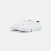 Pier One UNISEX - Sneakers Basse - White -Offerta Economica Pier One 7c2c9c3ef515431caefa4679b8887447