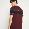 Pier One Uomo T-shirt Con Stampa - Bordeaux/black/white -Offerta Economica Pier One 83eecb8083db461f95924d00d878d2d8