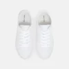 Pier One UNISEX - Sneakers Basse - White 12 Pier One UNISEX - Sneakers Basse - White -Offerta Economica Pier One 91a9917fe97d44fabca5d82527f40548