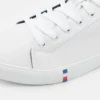 Pier One UNISEX - Sneakers Basse - White -Offerta Economica Pier One b4f8bc3a381845e8a6c42698c99e61bf