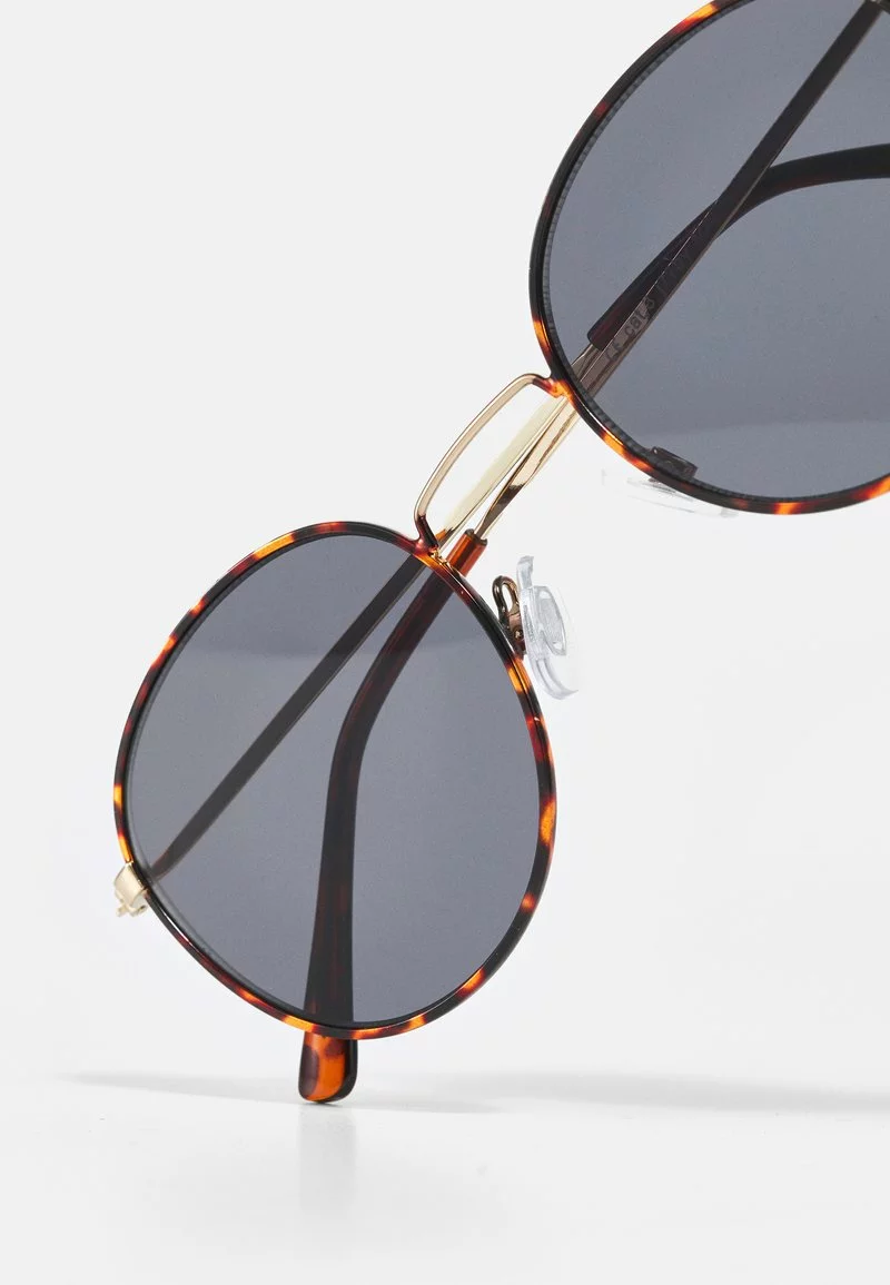 Pier One UNISEX - Occhiali Da Sole - Brown 6 Pier One UNISEX - Occhiali Da Sole - Brown - immagine 4