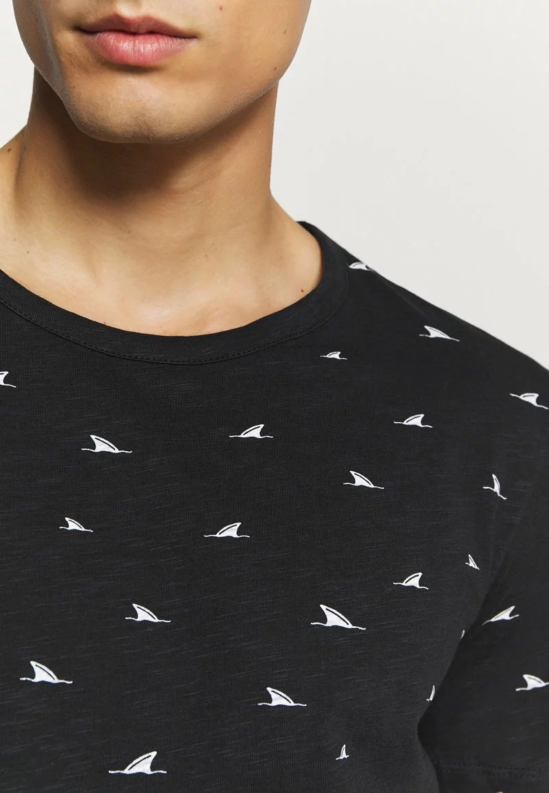 Pier One Uomo T-shirt Con Stampa - Black 8 Pier One Uomo T-shirt Con Stampa - Black - immagine 6