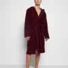 Pier One Uomo Accappatoio - Bordeaux 2 Pier One Uomo Accappatoio - Bordeaux -Offerta Economica Pier One c3b907b1cf5d413f945425f26e4d656d
