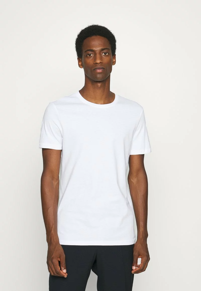 Pier One Uomo 5 PACK - T-shirt Basic - White/dark Grey/black 6 Pier One Uomo 5 PACK - T-shirt Basic - White/dark Grey/black - immagine 4