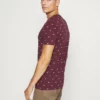 Pier One Uomo T-shirt Con Stampa - Bordeaux -Offerta Economica Pier One ccd6408bed6941e8ad81f09f2be3c833