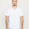 Pier One Uomo 3 PACK - T-shirt Basic - White 8 Pier One Uomo 3 PACK - T-shirt Basic - White -Offerta Economica Pier One cf3cafa4b8ab4156888430041dbbabf5