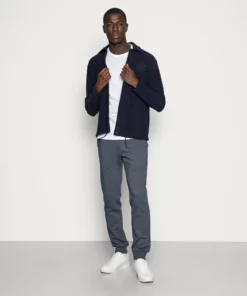 Pier One Uomo 3 PACK - T-shirt Basic - White/black/light Grey