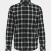 Pier One Uomo Camicia - Black -Offerta Economica Pier One ea687284f9b54a9daa0b63ee13999132
