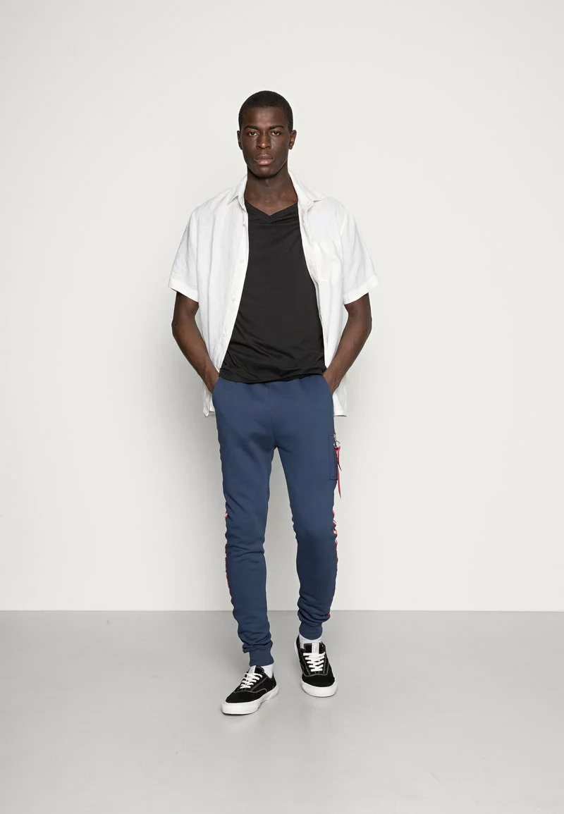 Pier One Uomo 3 PACK - T-shirt Basic - Black 3 Pier One Uomo 3 PACK - T-shirt Basic - Black