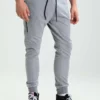 Pier One Uomo Pantaloni Sportivi - Light Grey 1 Pier One Uomo Pantaloni Sportivi - Light Grey -Offerta Economica Pier One fad925ce31ea423481bdd3a1f9cd4d37